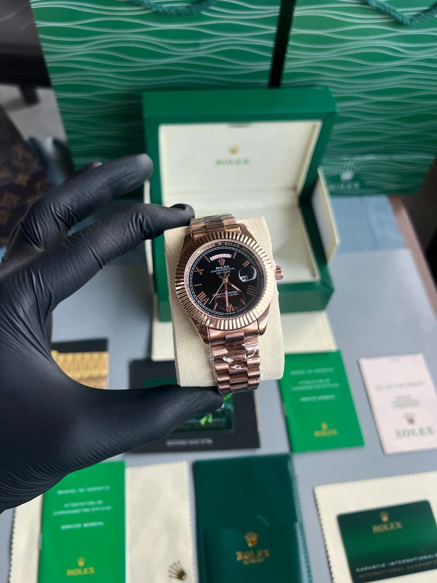 Day Date Everose Gold Black Dial Roman