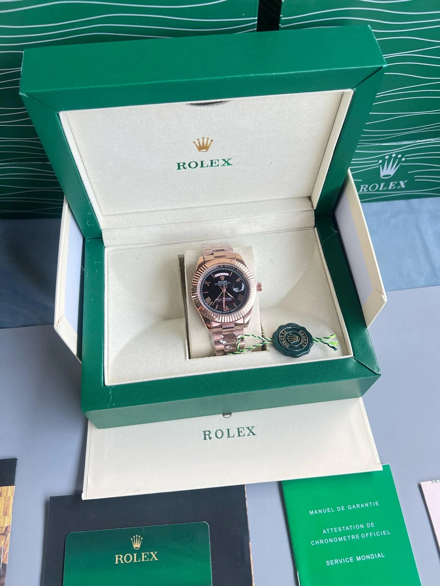 Day Date Everose Gold Black Dial Roman